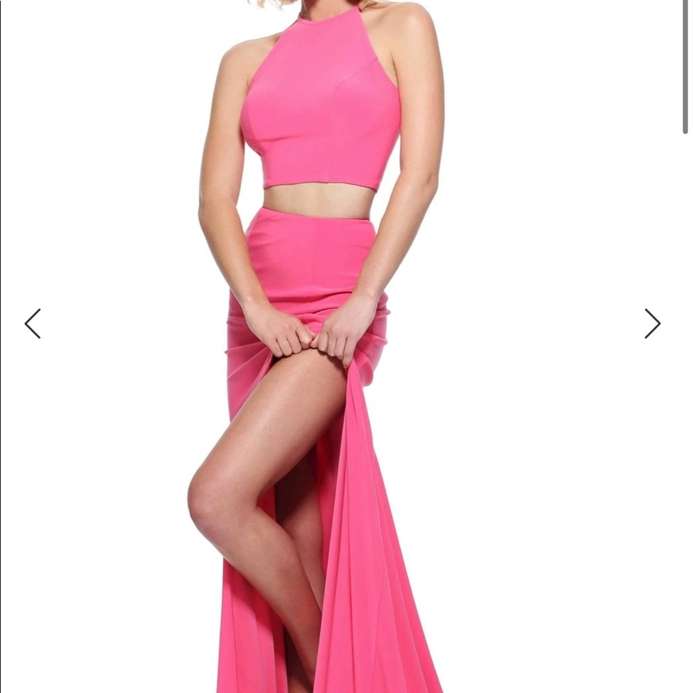 SHERRI HILL Prom Dress